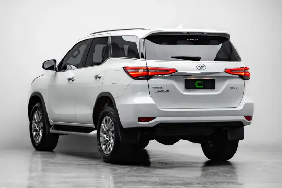 TOYOTA-HILUX SW4-2021