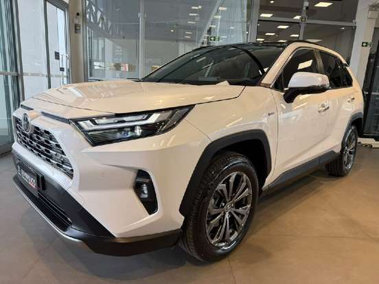 TOYOTA-RAV4-2025