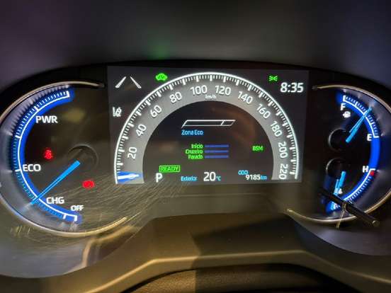TOYOTA-RAV4-2025