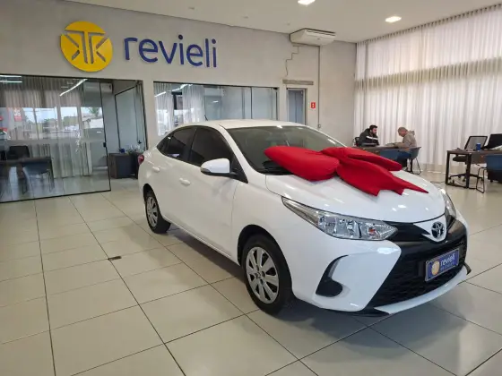 TOYOTA YARIS 1.5 16V FLEX SEDAN XL MULTIDRIVE TOYOTA YARIS 1.5 16V FLEX SEDAN XL MULTIDRIVE