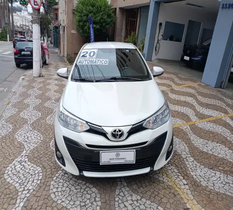 TOYOTA YARIS 1.5 16V FLEX SEDAN XS MULTIDRIVE TOYOTA YARIS 1.5 16V FLEX SEDAN XS MULTIDRIVE