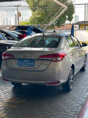 TOYOTA-YARIS-1.5 16V FLEX SEDAN XL LIVE MULTIDRIVE TOYOTA-YARIS-2019