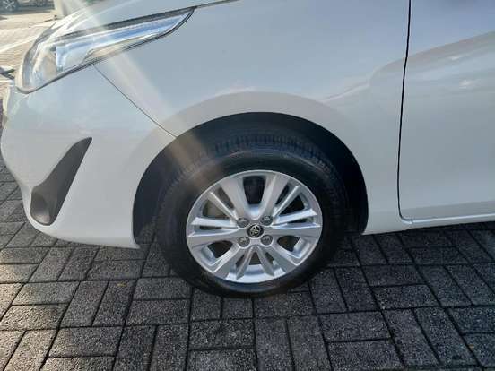 TOYOTA-YARIS-1.5 16V FLEX SEDAN XL MANUAL TOYOTA-YARIS-2019