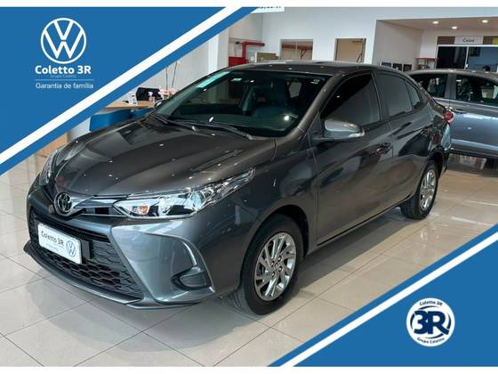 TOYOTA YARIS 1.5 16V FLEX SEDAN XS MULTIDRIVE