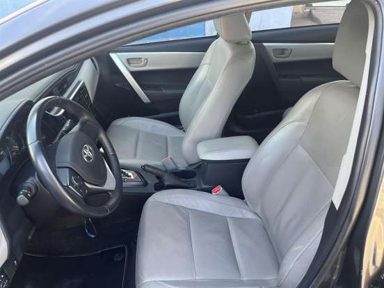 TOYOTA-COROLLA-2017