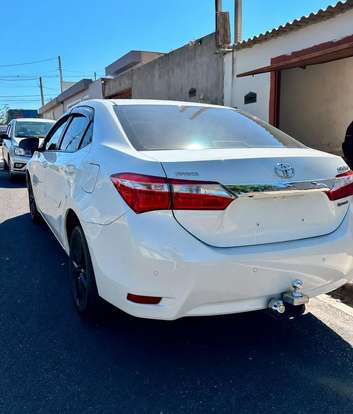 TOYOTA-COROLLA-2017