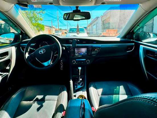 TOYOTA-COROLLA-2.0 DYNAMIC 16V FLEX 4P AUTOMÁTICO TOYOTA-COROLLA-2017