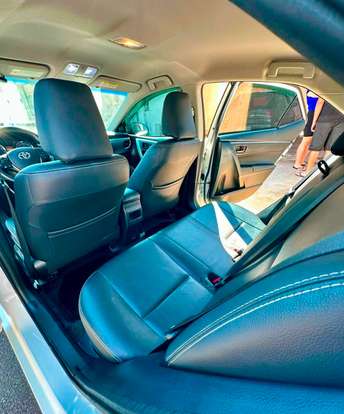 TOYOTA-COROLLA-2017