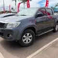 TOYOTA HILUX 2.7 SR 4X2 CD 16V FLEX 4P AUTOMÁTICO TOYOTA HILUX 2.7 SR 4X2 CD 16V FLEX 4P AUTOMÁTICO