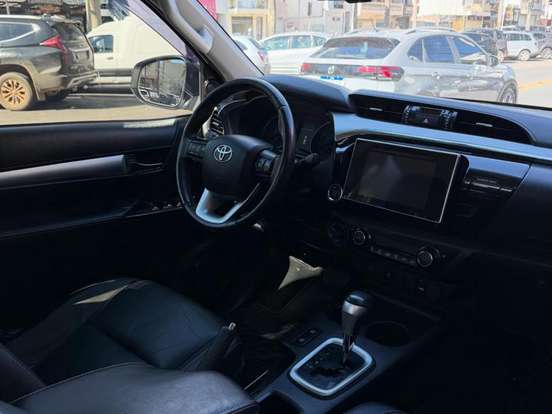 TOYOTA-HILUX-2.7 SRV 4X4 CD 16V FLEX 4P AUTOMÁTICO TOYOTA-HILUX-2019