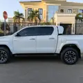 TOYOTA HILUX 2.8 D-4D TURBO DIESEL CD SRX PLUS 4X4 AUTOMÁTICO TOYOTA HILUX 2.8 D-4D TURBO DIESEL CD SRX PLUS 4X4 AUTOMÁTICO