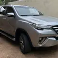 TOYOTA HILUX SW4 4.0 SRX 4X4 7 LUGARES V6 24V GASOLINA 4P AUTOMÁTICO TOYOTA HILUX SW4 4.0 SRX 4X4 7 LUGARES V6 24V GASOLINA 4P AUTOMÁTICO