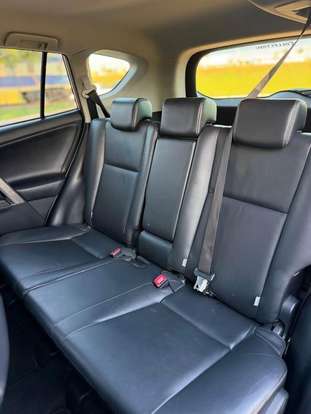 TOYOTA-RAV4-2013