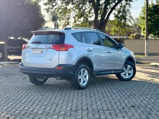 TOYOTA-RAV4-2.0 4X4 16V GASOLINA 4P AUTOMÁTICO TOYOTA-RAV4-2013