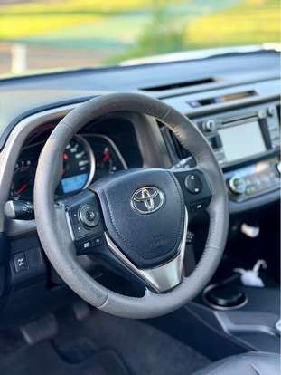 TOYOTA-RAV4-2013