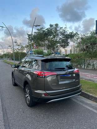 TOYOTA-RAV4-2.0 TOP 4X2 16V GASOLINA 4P AUTOMÁTICO TOYOTA-RAV4-2017