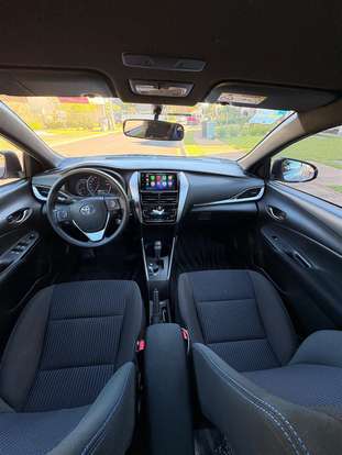 TOYOTA-YARIS-2020