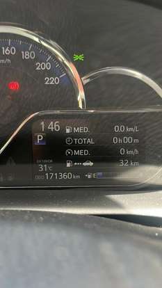 TOYOTA-YARIS-2019