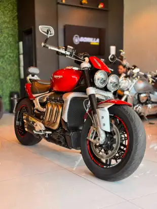 TRIUMPH-ROCKET III R-2021