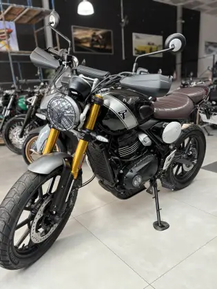 TRIUMPH SCRAMBLER 400 X 