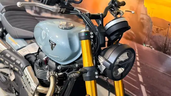 TRIUMPH-SCRAMBLER 900-2026