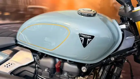TRIUMPH-SCRAMBLER 900-2026