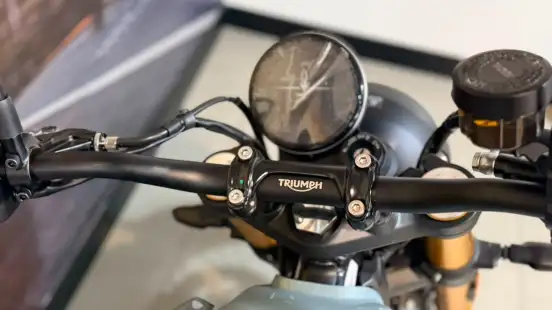 TRIUMPH-SCRAMBLER 900-2026