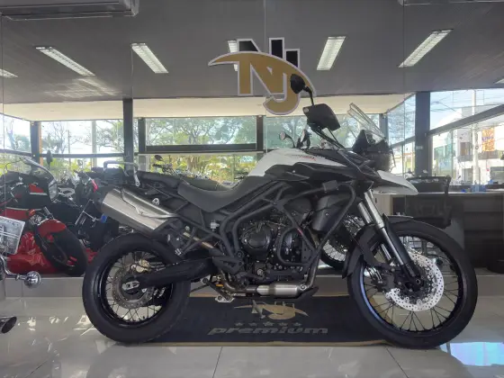 TRIUMPH TIGER 800XC TRIUMPH TIGER 800XC