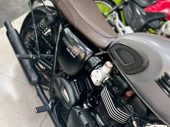TRIUMPH-BONNEVILLE T120 1200 TRIUMPH-BONNEVILLE T120 1200-2018