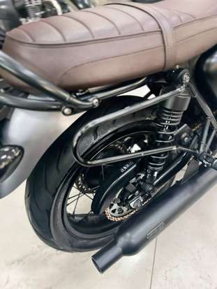 TRIUMPH-BONNEVILLE T120 1200-2018