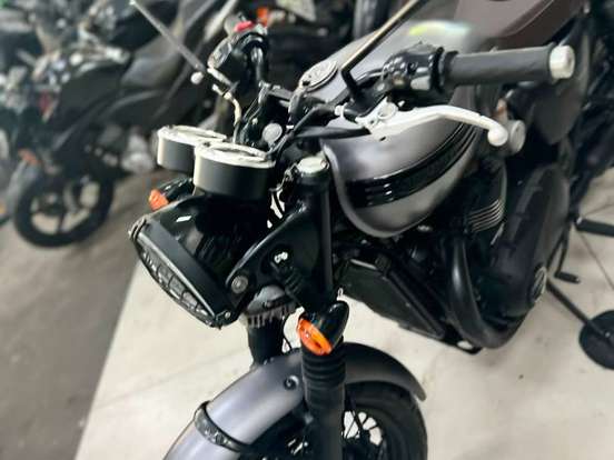 TRIUMPH-BONNEVILLE T120 1200 TRIUMPH-BONNEVILLE T120 1200-2018
