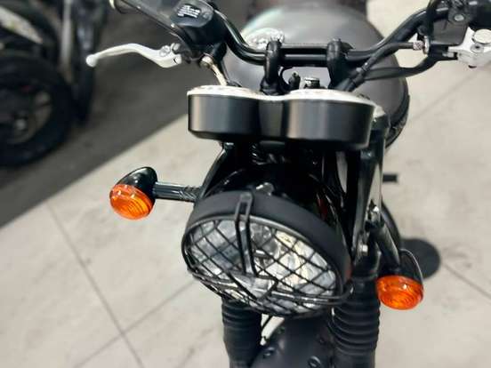 TRIUMPH-BONNEVILLE T120 1200 TRIUMPH-BONNEVILLE T120 1200-2018