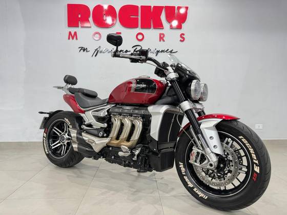 TRIUMPH ROCKET III GT 