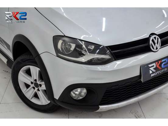 VOLKSWAGEN-CROSSFOX-1.6 MI FLEX 8V 4P MANUAL VOLKSWAGEN-CROSSFOX-2010