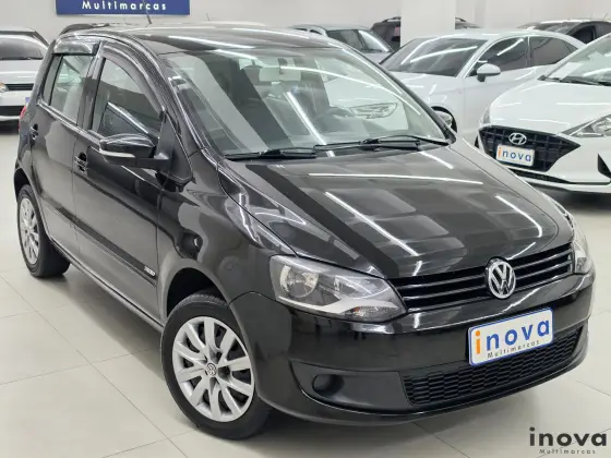 VOLKSWAGEN FOX 1.0 MI TREND 8V FLEX 4P MANUAL VOLKSWAGEN FOX 1.0 MI TREND 8V FLEX 4P MANUAL