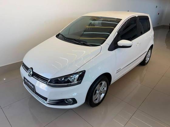 VOLKSWAGEN FOX 1.6 MSI HIGHLINE 16V FLEX 4P MANUAL