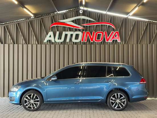 VOLKSWAGEN-GOLF-2015