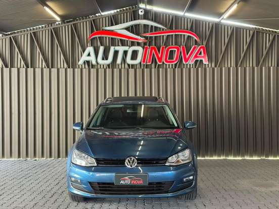 VOLKSWAGEN-GOLF-2015