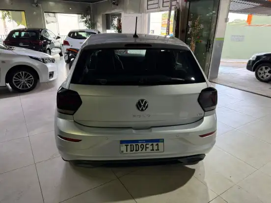 VOLKSWAGEN-POLO-2024