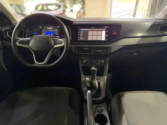 VOLKSWAGEN-POLO-2024