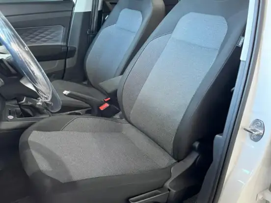 VOLKSWAGEN-POLO-1.0 170 TSI SENSE AUTOMÁTICO VOLKSWAGEN-POLO-2025