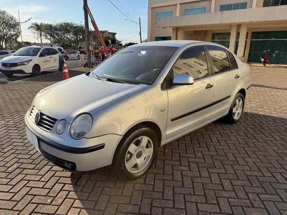 VOLKSWAGEN POLO SEDAN 1.6 MI 8V FLEX 4P MANUAL