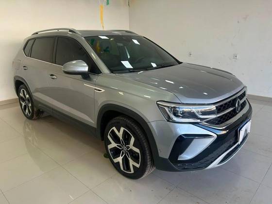 VOLKSWAGEN TAOS 1.4 250 TSI TOTAL FLEX HIGHLINE AUTOMÁTICO