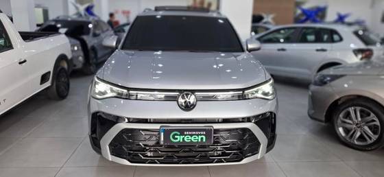 VOLKSWAGEN TAOS 1.4 250 TSI TOTAL FLEX HIGHLINE AUTOMÁTICO