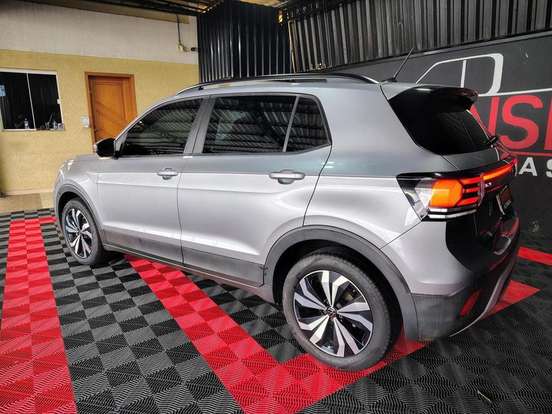 VOLKSWAGEN-T-CROSS-2024