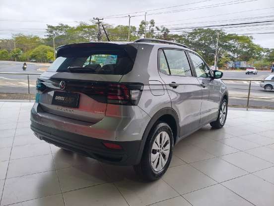 VOLKSWAGEN-T-CROSS-2024