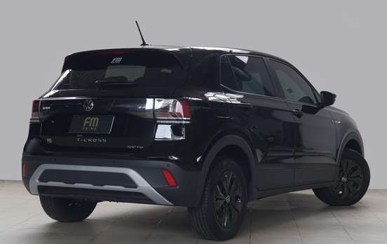 VOLKSWAGEN-T-CROSS-2025