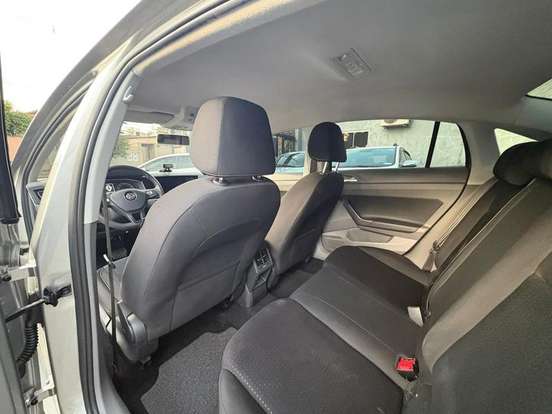 VOLKSWAGEN-VIRTUS-1.0 200 TSI COMFORTLINE AUTOMÁTICO VOLKSWAGEN-VIRTUS-2020