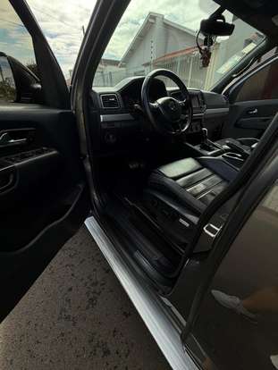 VOLKSWAGEN-AMAROK-2021