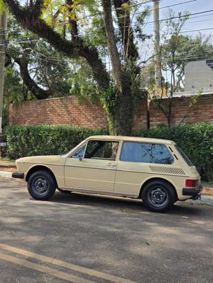 VOLKSWAGEN-BRASILIA-1979
